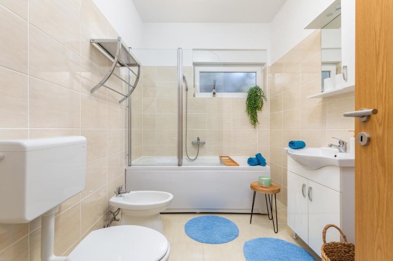 Apartment Mila Fažana Esterno foto
