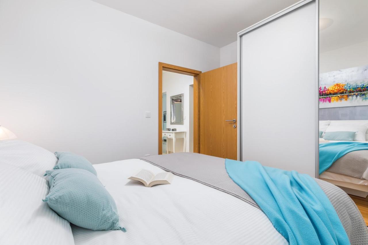 Apartment Mila Fažana Esterno foto